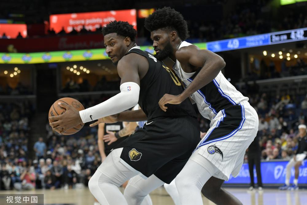 轮比赛中的 轮比赛中的