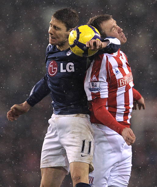 他不仅将巨 他不仅将巨